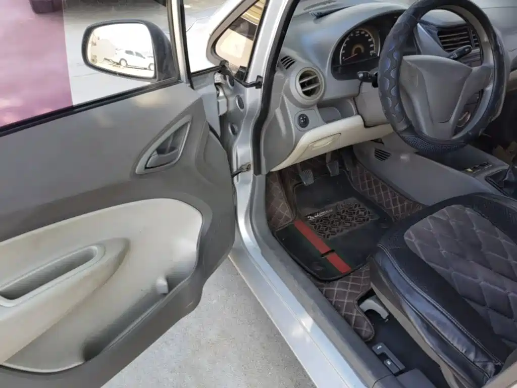 Chevrolet Sail — миниатюра 16