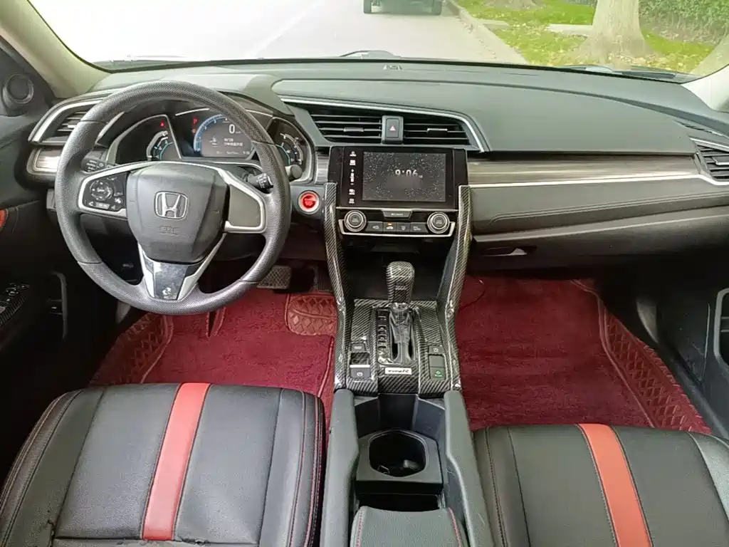 Honda Civic — миниатюра 10