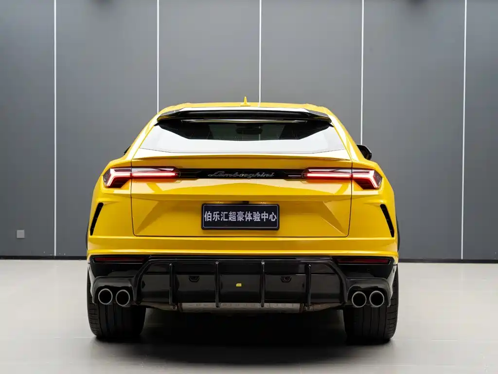 Lamborghini Urus — миниатюра 7