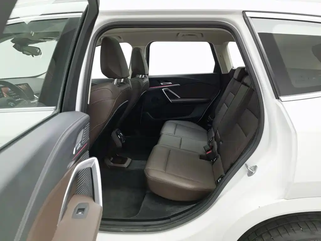 BMW X1 — миниатюра 15