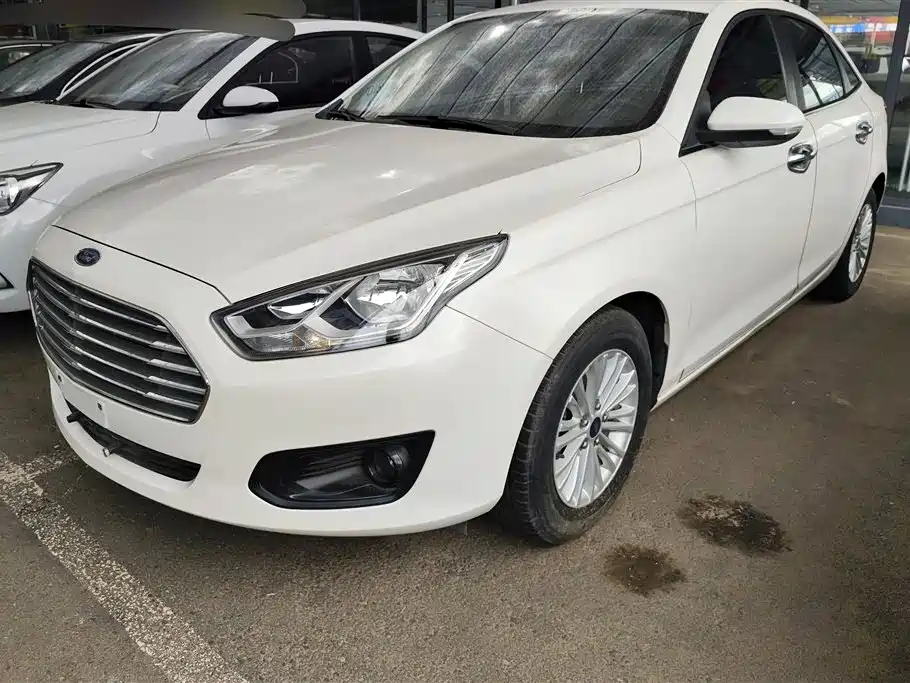 Ford Escort 2016