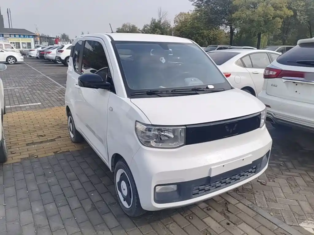 Wuling MINIEV — миниатюра 4