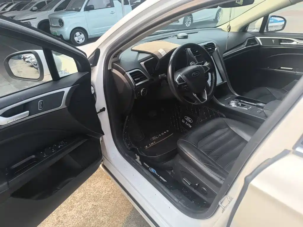 Ford Mondeo — миниатюра 16