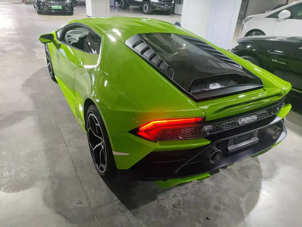 Lamborghini Huracán — миниатюра 2
