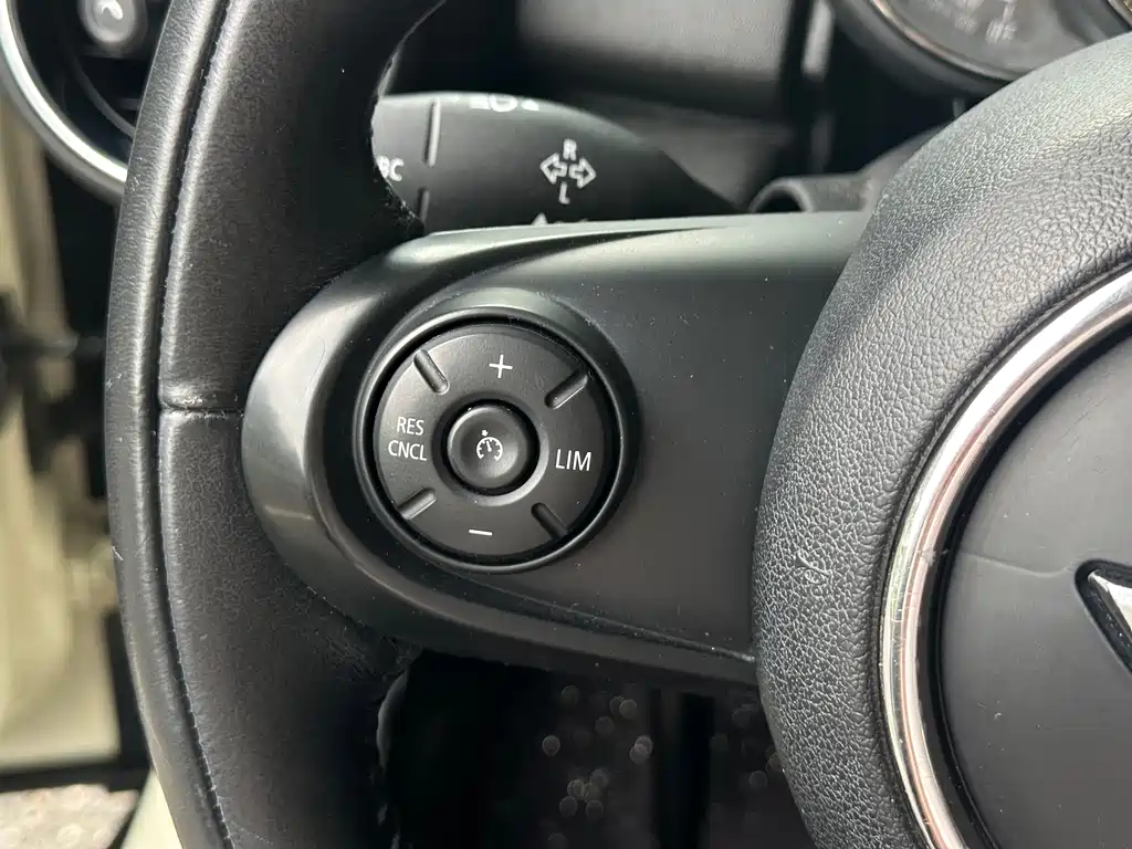 MINI Mini — миниатюра 9