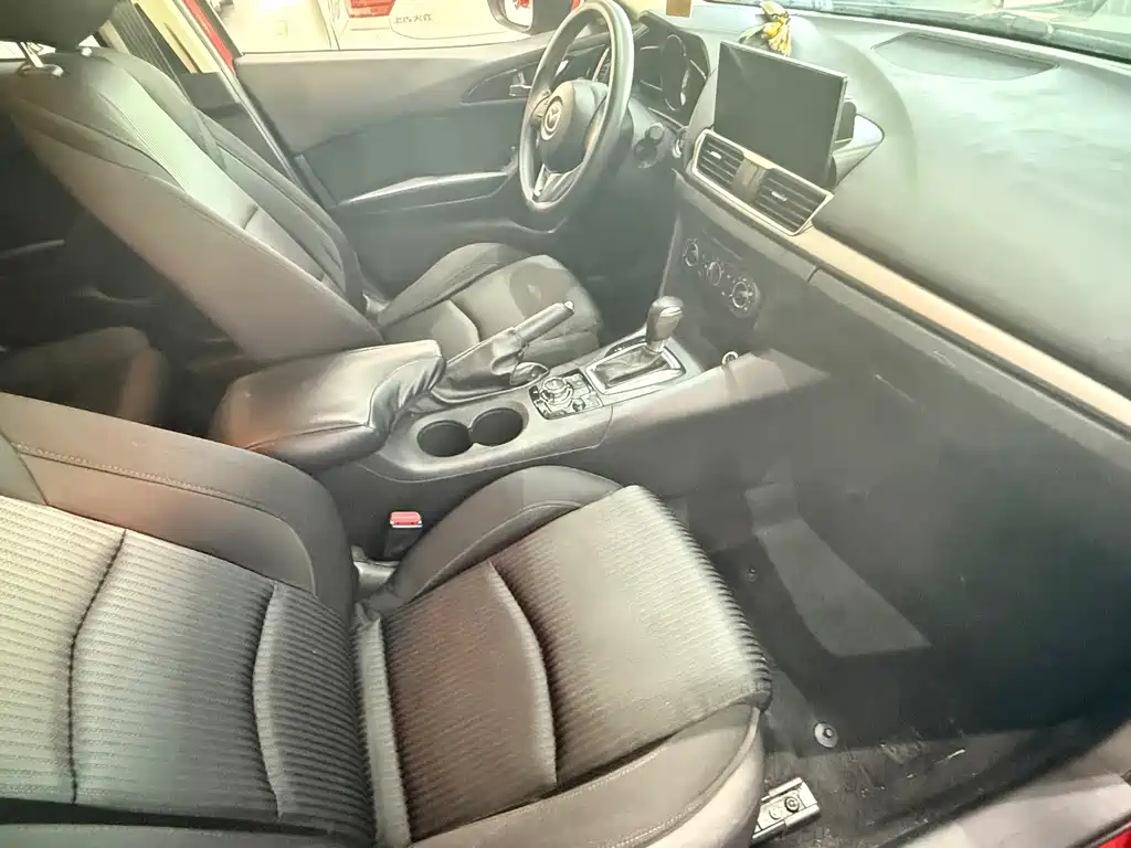 Mazda 3 Axela — миниатюра 7
