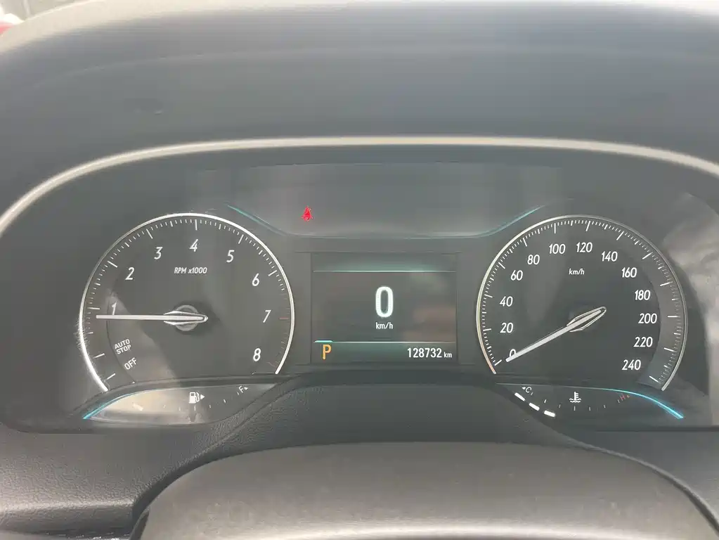Buick Excelle — миниатюра 6