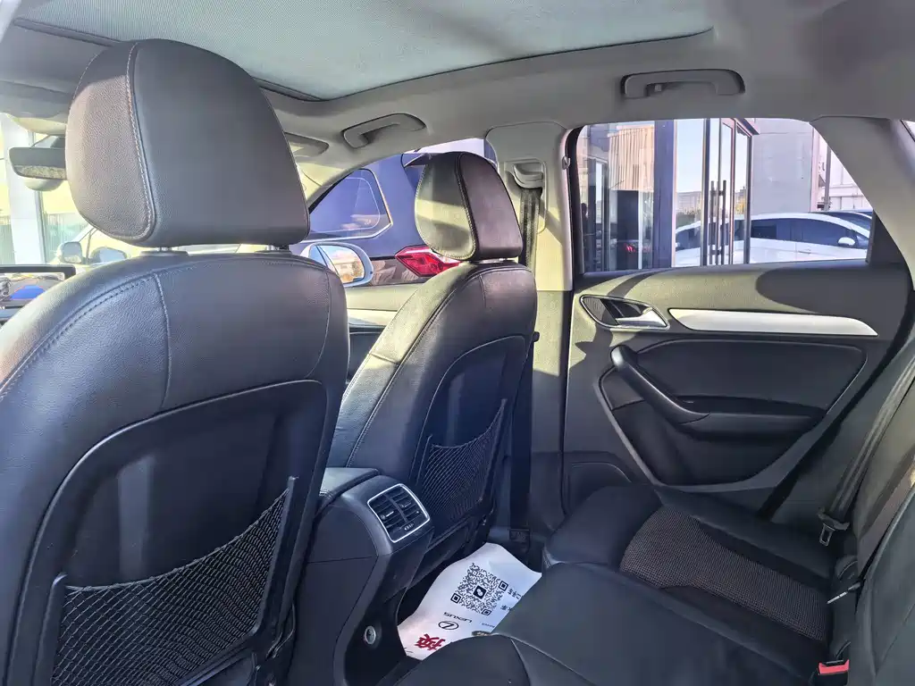 Audi Q3 — миниатюра 10