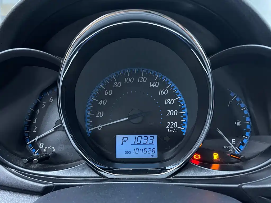 Toyota Yaris L — миниатюра 7