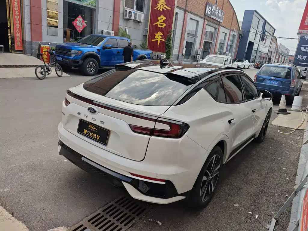 Ford Evos — миниатюра 7