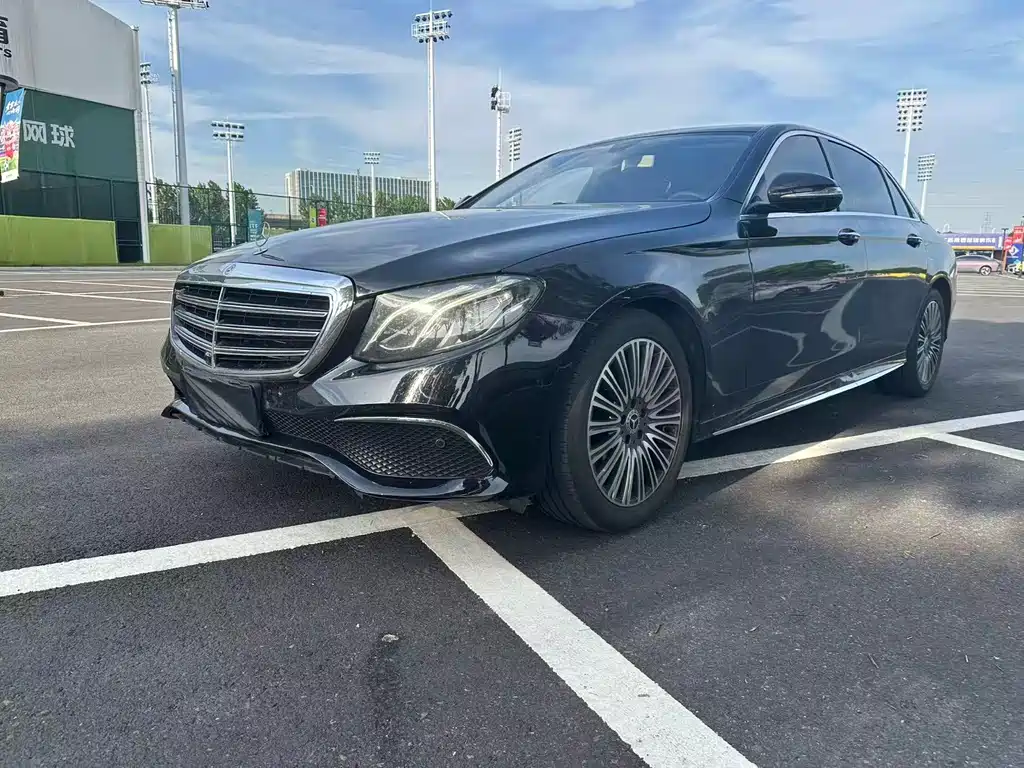 Mercedes-Benz E-Class 2019