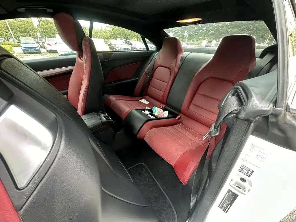 Mercedes-Benz E-Class (Import) — миниатюра 8