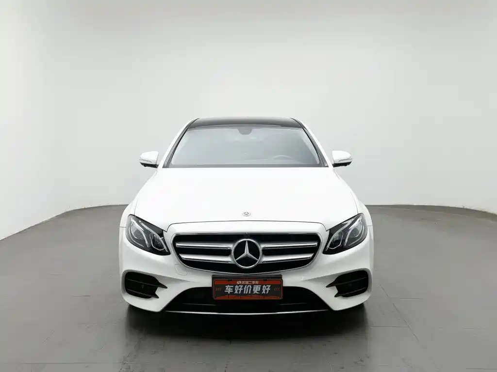 Mercedes-Benz E-Class — миниатюра 3