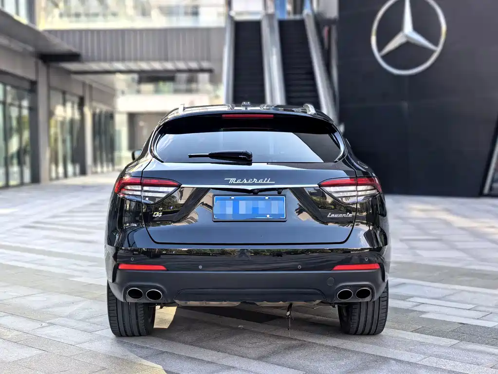 Maserati Levante — миниатюра 6