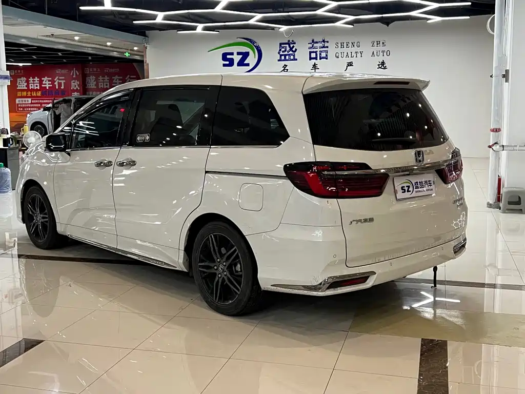 Honda Odyssey — миниатюра 6