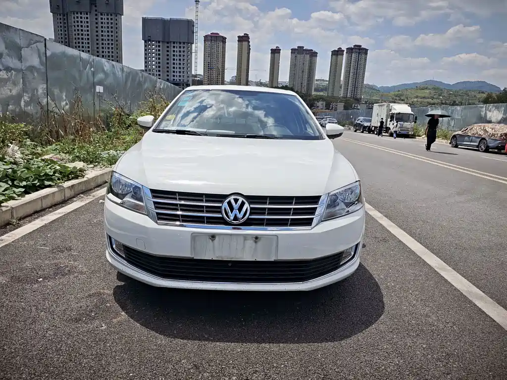 Volkswagen Lavida — миниатюра 2
