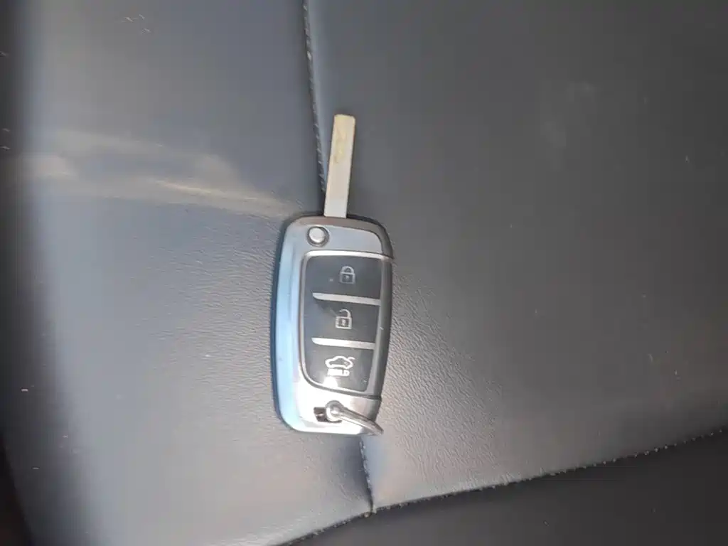 Hyundai Verna — миниатюра 9