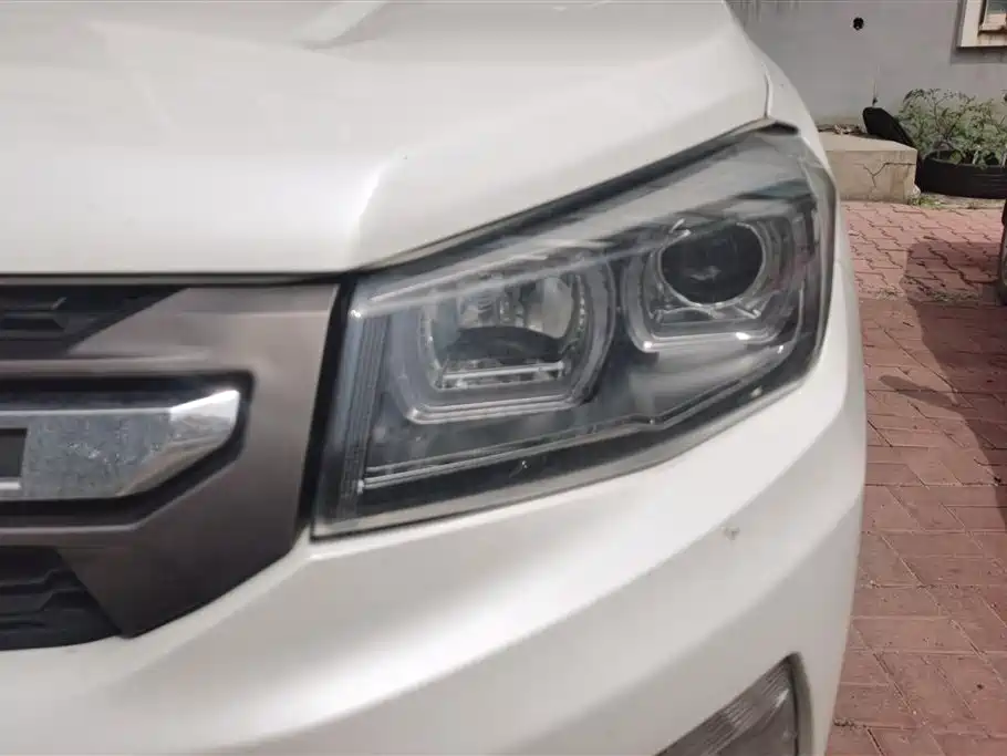 Changan CS75 2016 2.0L MT Lead IV