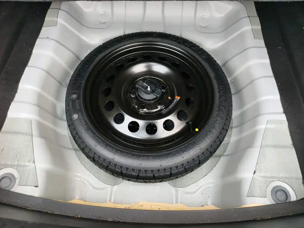 Buick Verano — миниатюра 13