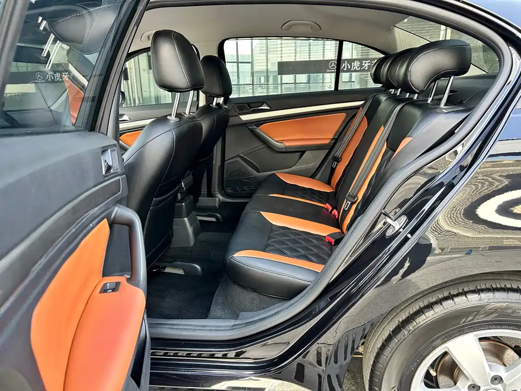 Volkswagen Lavida — миниатюра 11