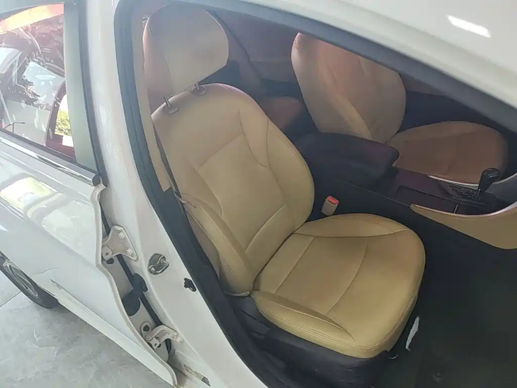 Hyundai Sonata — миниатюра 25