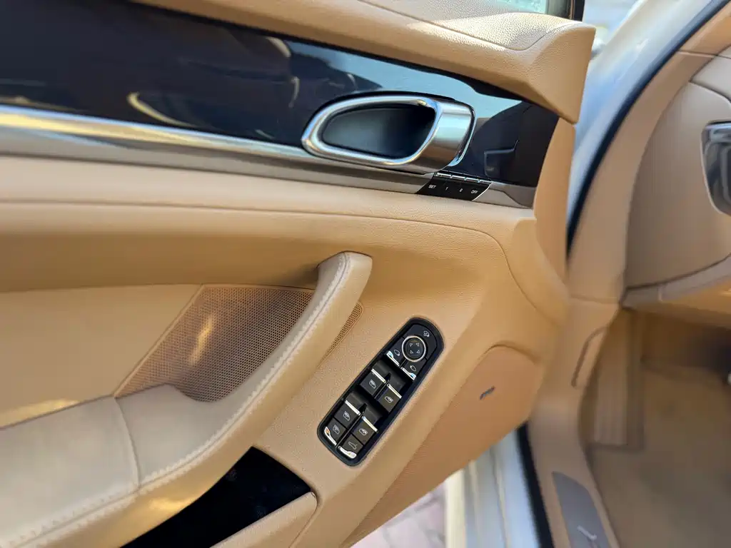 Porsche Panamera 2010 Panamera 3.6L