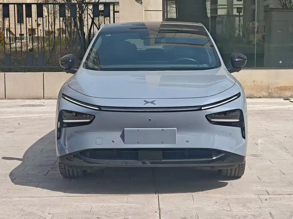 XPeng G7 — миниатюра 2