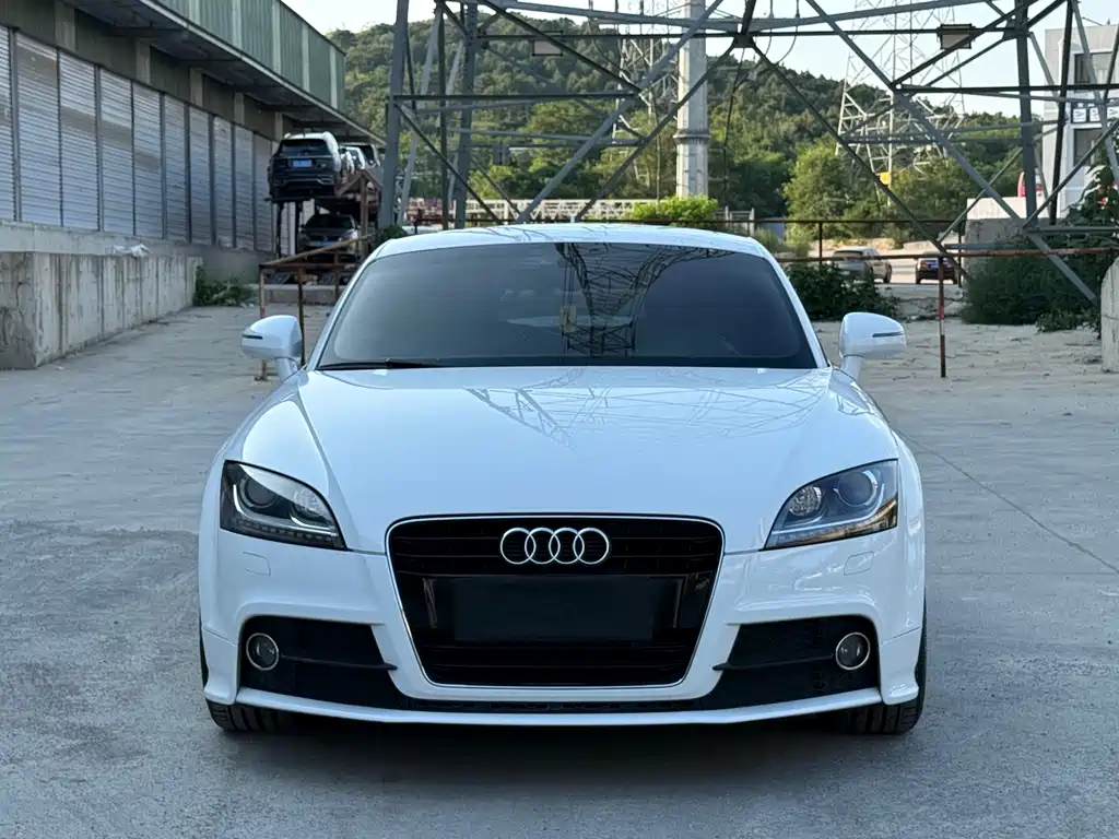 Audi TT — миниатюра 2