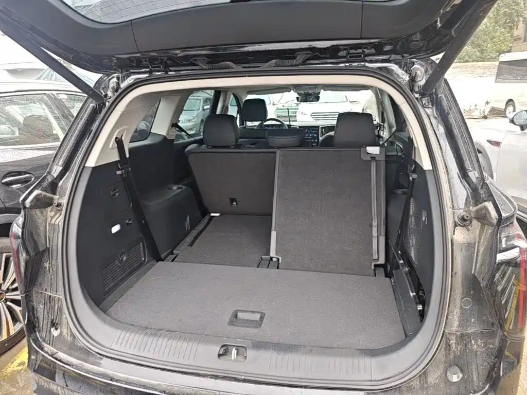 Hongqi Hongqi HS7 PHEV — миниатюра 19