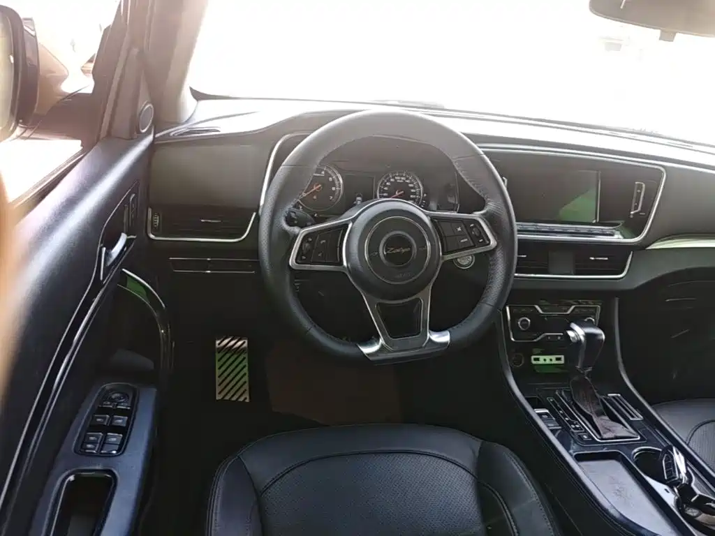 Zotye T600 Coupe — миниатюра 11
