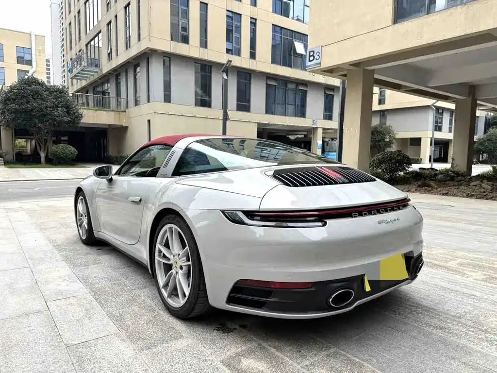 Porsche 911 — миниатюра 8
