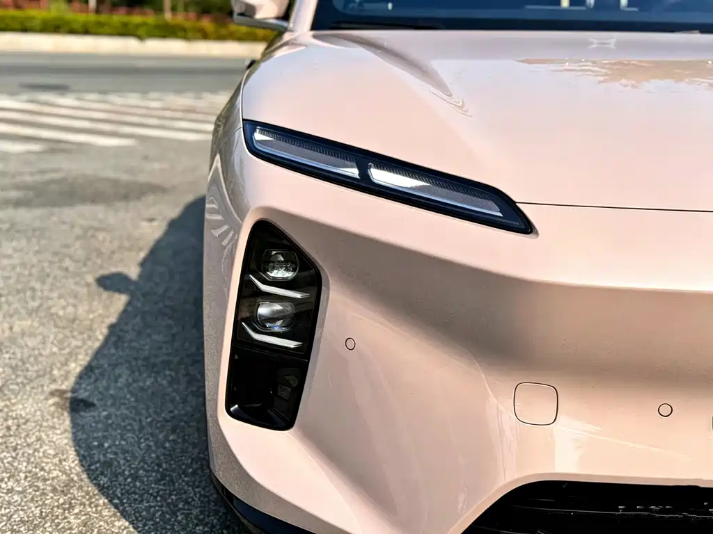 NIO ET5 — миниатюра 5