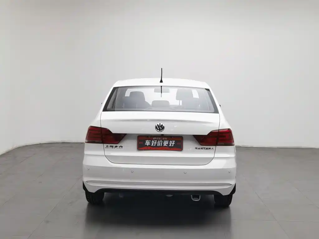 Volkswagen Santana — миниатюра 4