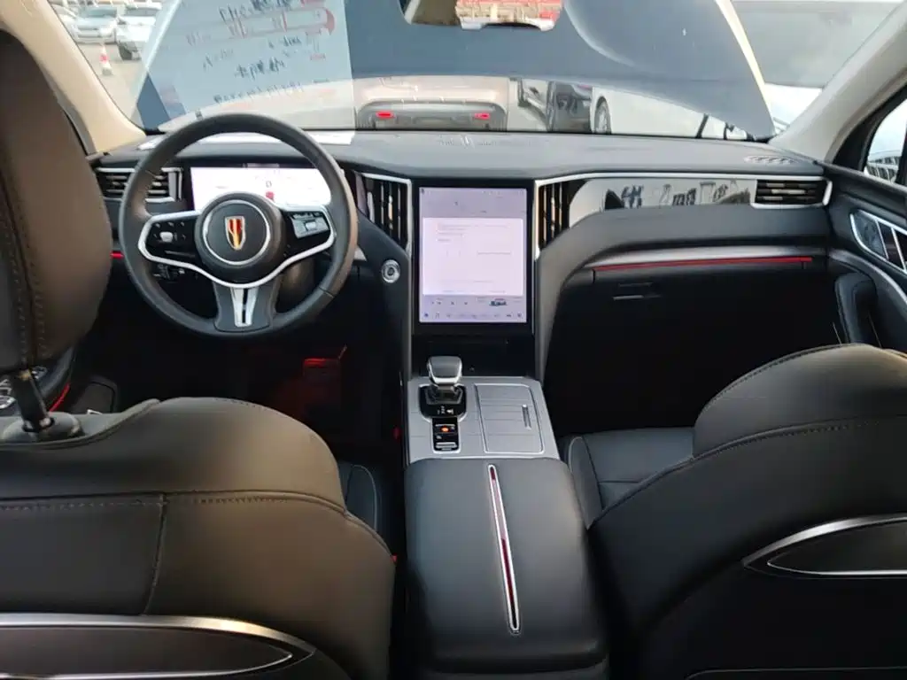 Hongqi Hongqi HS7 PHEV — миниатюра 10