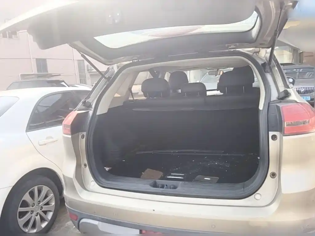 Geely Boyue — миниатюра 24