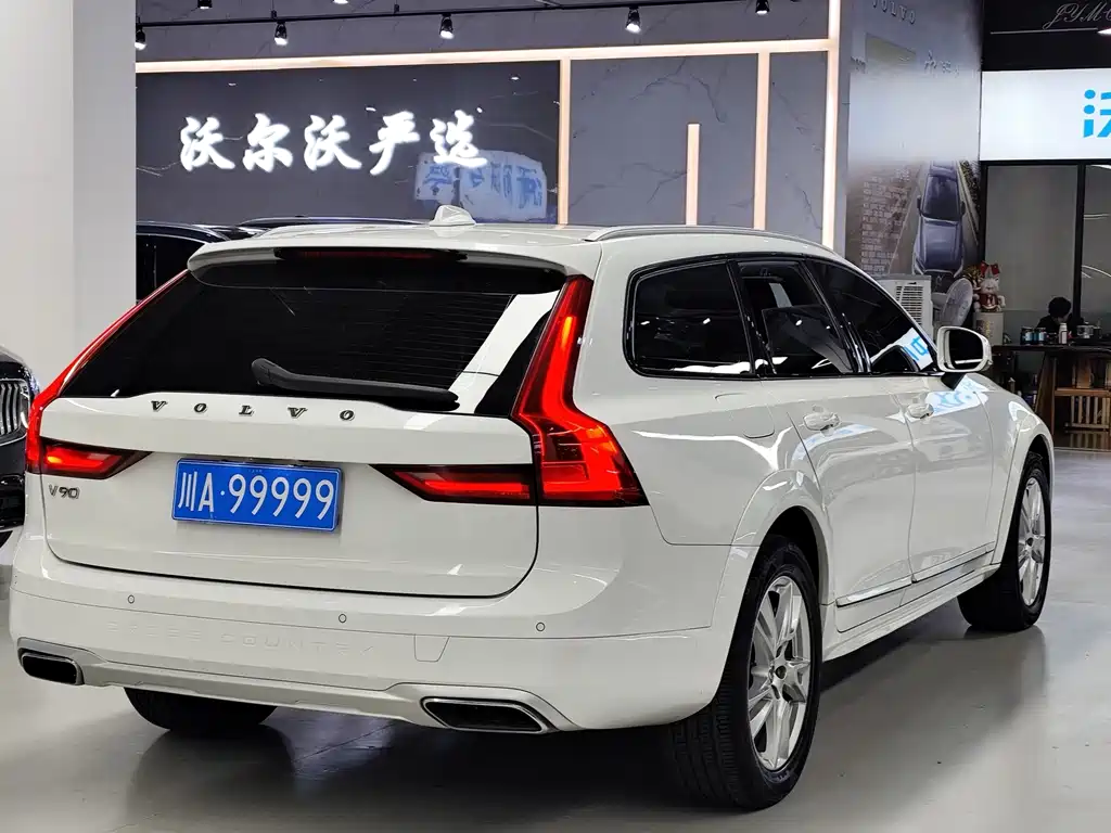 Volvo V90 — миниатюра 10