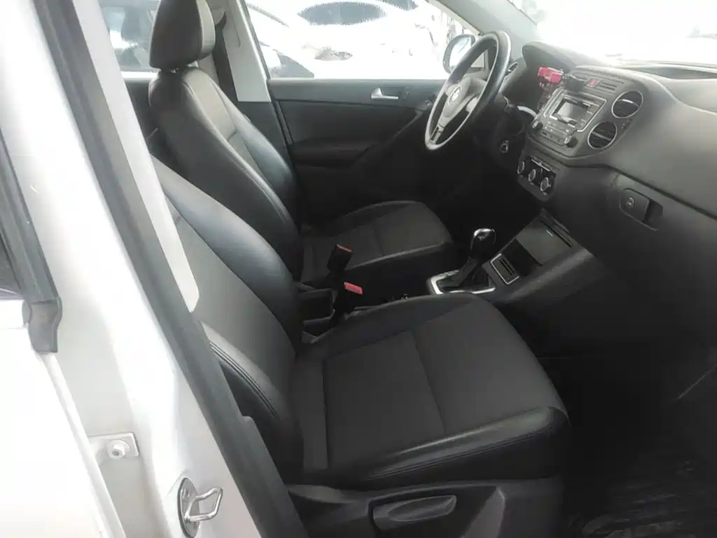 Volkswagen Tiguan — миниатюра 25
