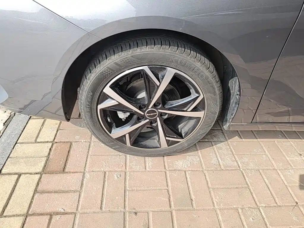 Roewe i5 — миниатюра 23