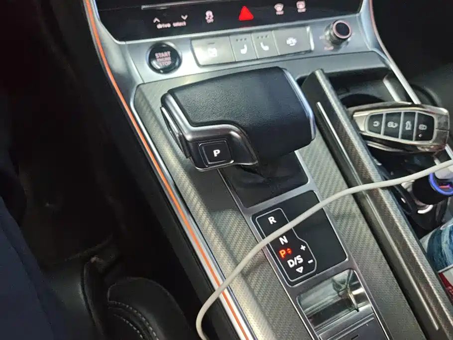 Audi A6L — миниатюра 16