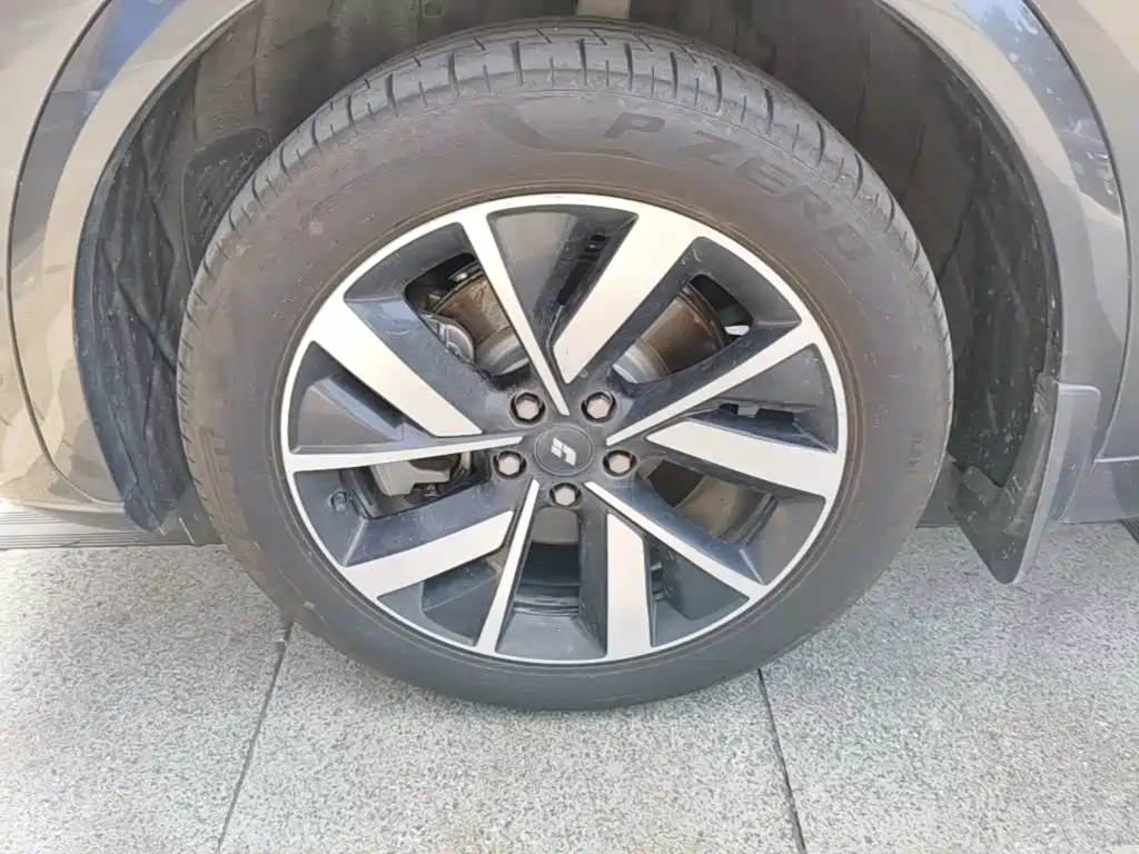 Li Auto Li L7 — миниатюра 23