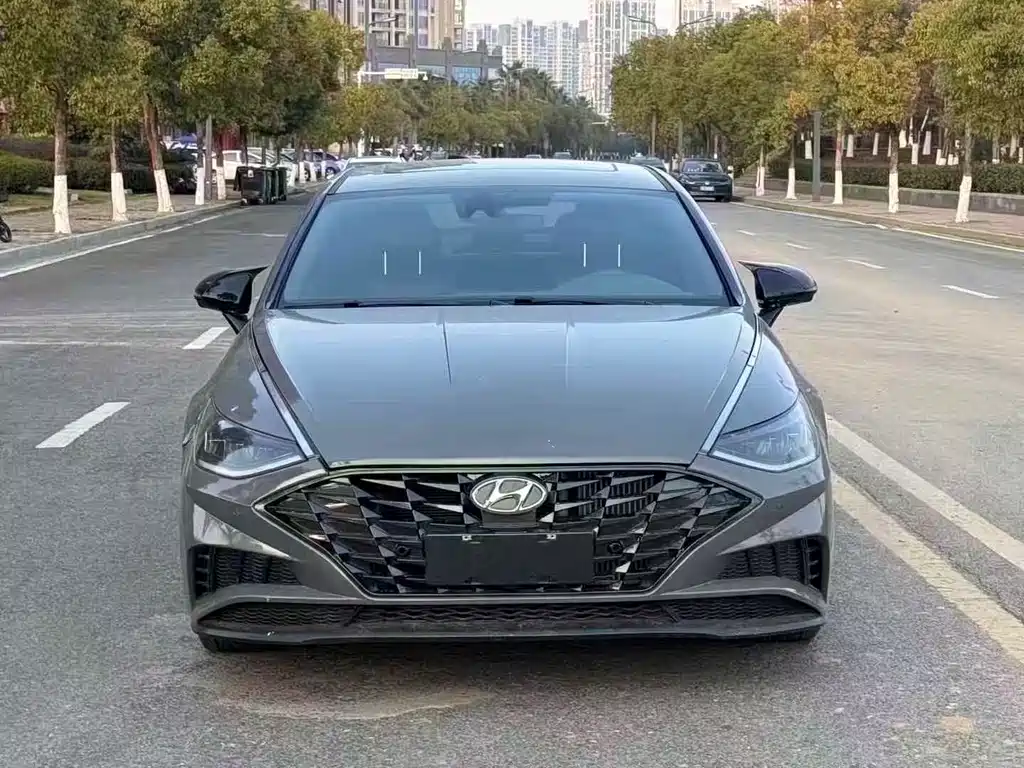 Hyundai Sonata 2022