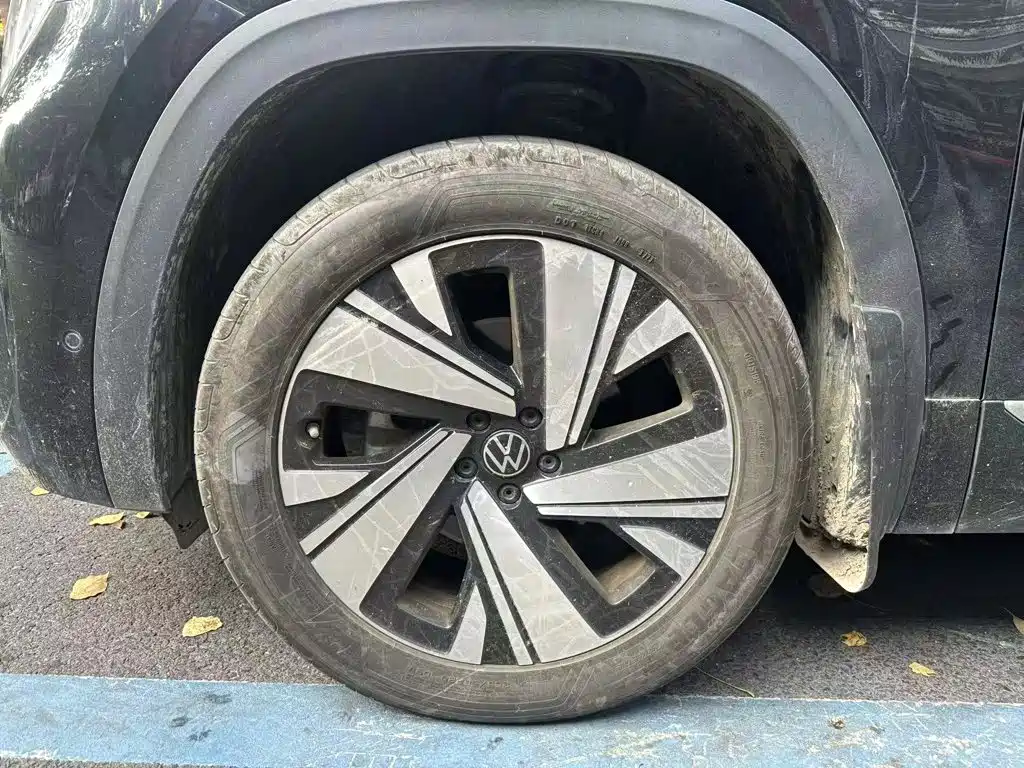 Volkswagen Teramont — миниатюра 8