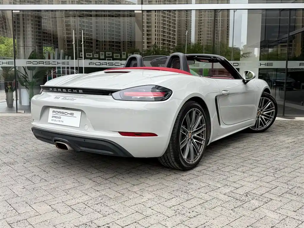 Porsche 718 2022 Boxster 2.0T