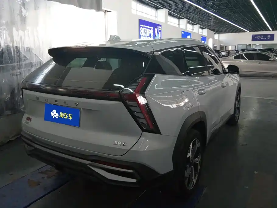 Geely Boyue L — миниатюра 3