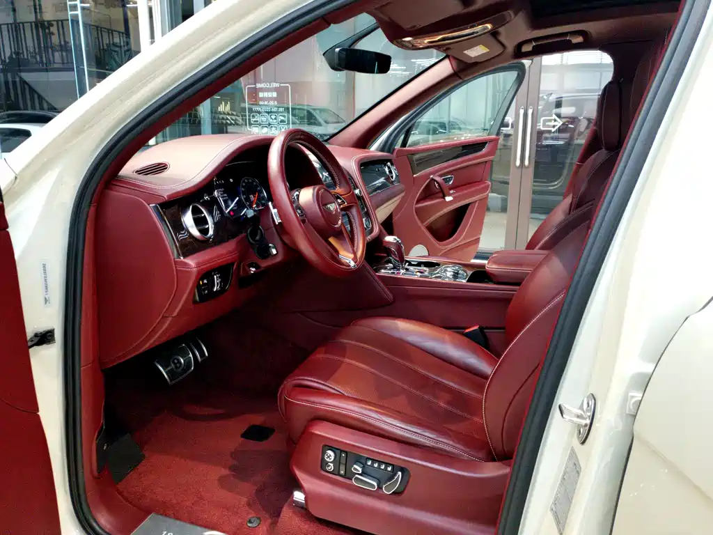 Bentley Bentayga 2018 4.0T V8