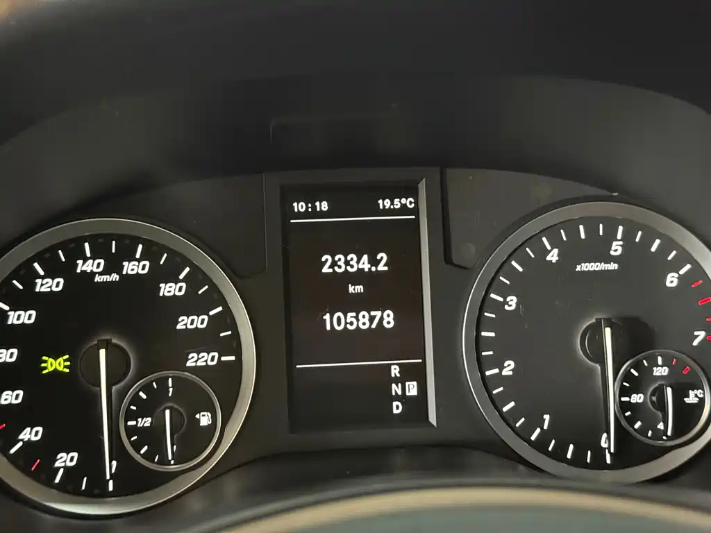 Mercedes-Benz Vito — миниатюра 16