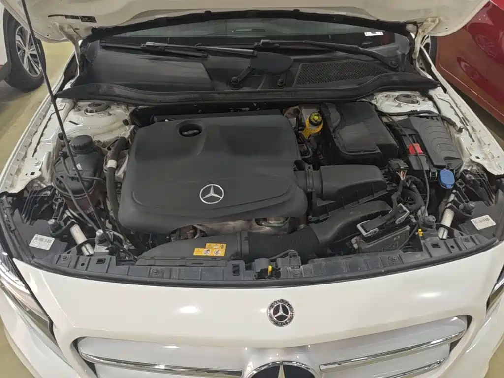Mercedes-Benz GLA — миниатюра 20