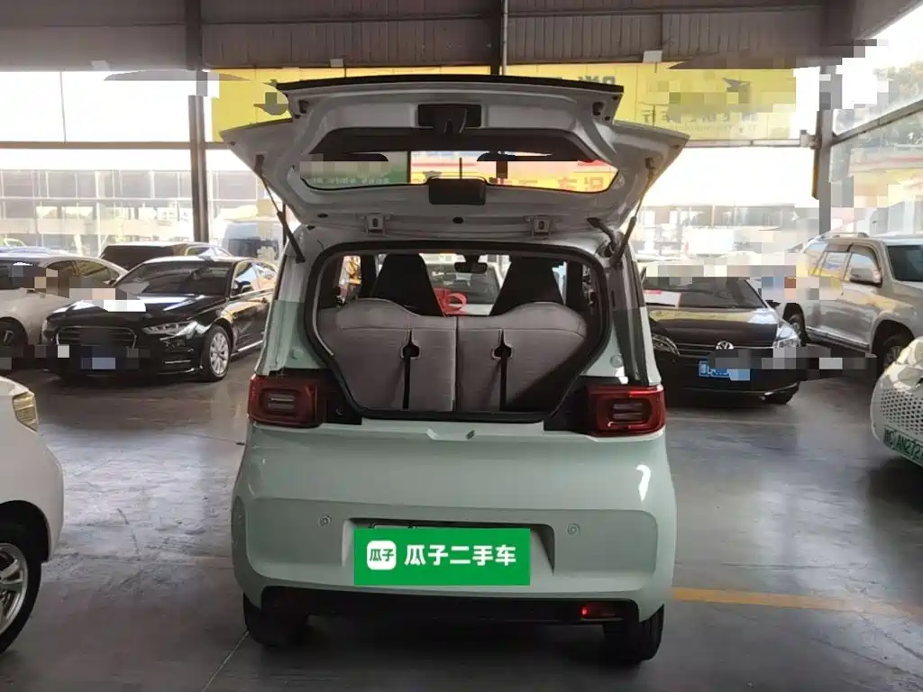 Wuling MINIEV — миниатюра 19