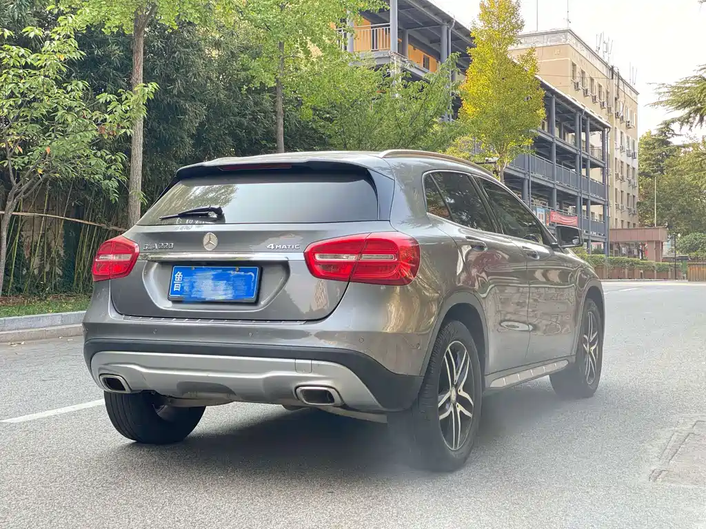 Mercedes-Benz GLA — миниатюра 10