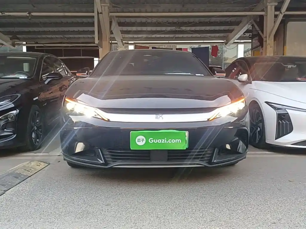 BYD Han — миниатюра 3